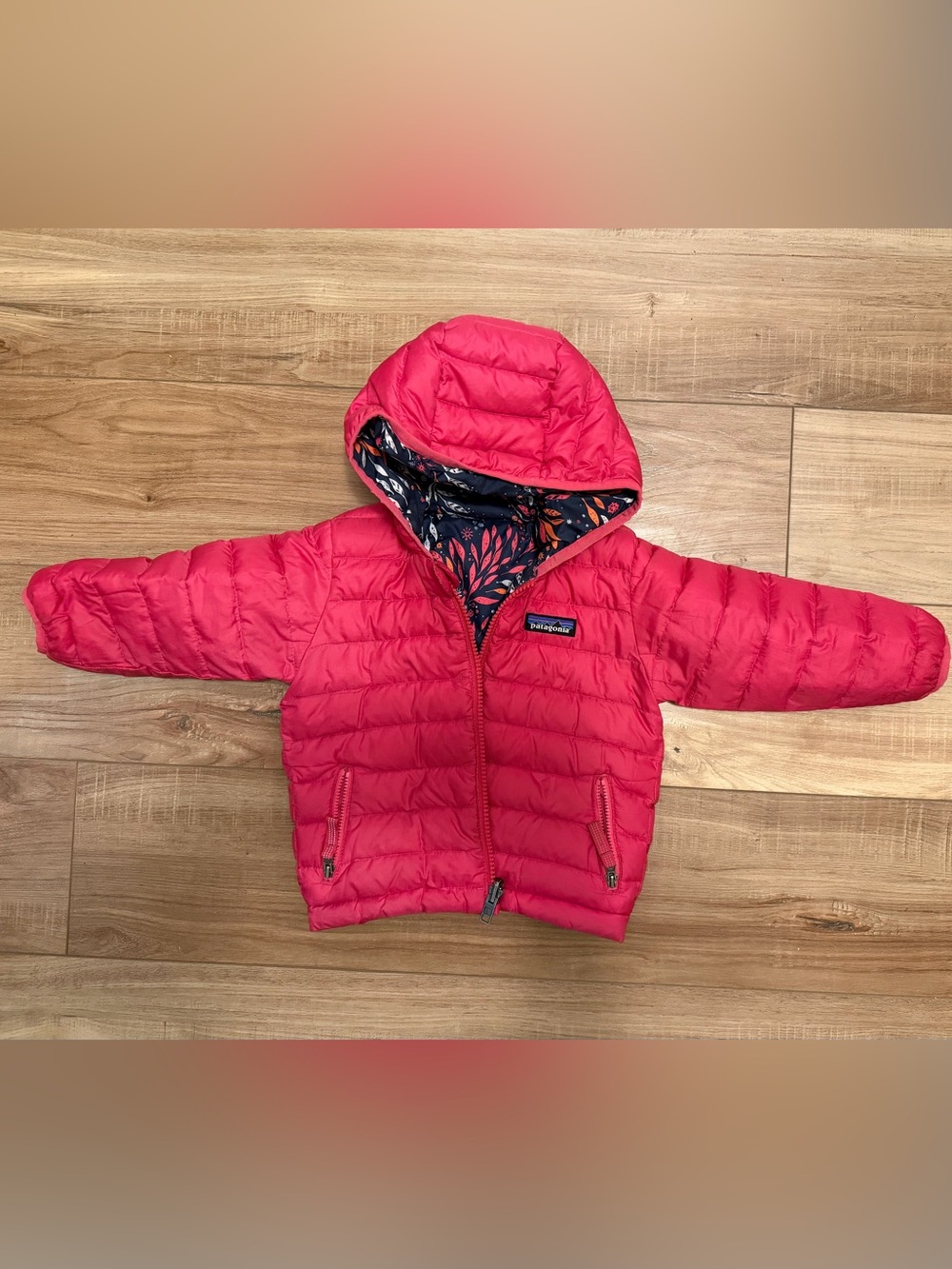 Patagonia Reversible Down Sweater - Picture 2 of 2